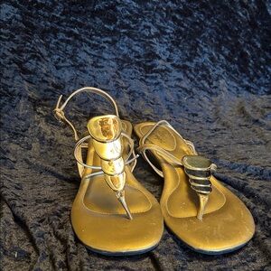 dexflex comfort Metallic Gold T-Strap Sandals
